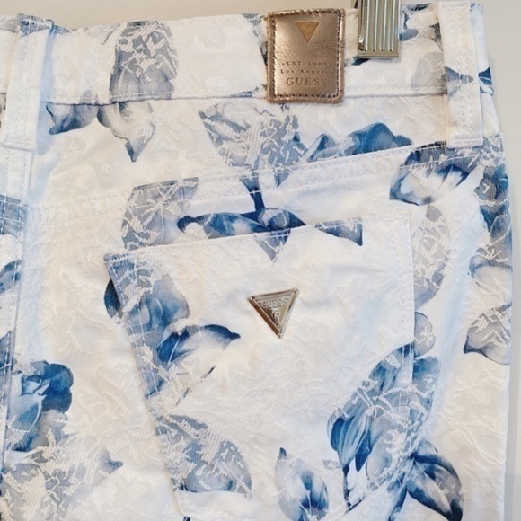 Guess Skinny Ultra Low Rise Floral Printed Jeans - Picture 7 of 11